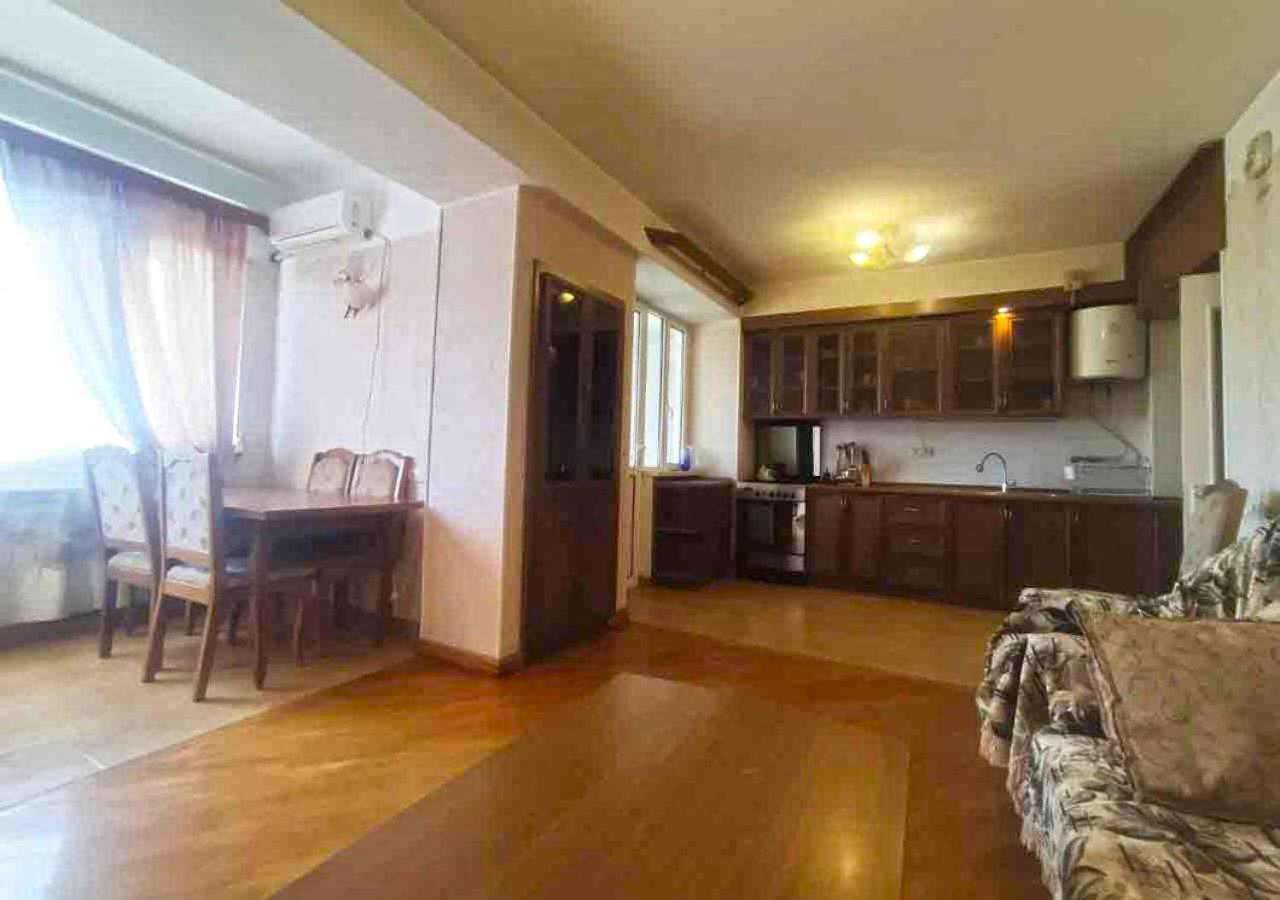 3 Room Apartment In Small Center Of Ереван Экстерьер фото